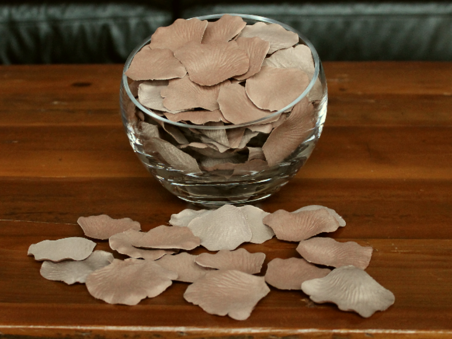 Cocoa Silk Rose Petals, 100 petals