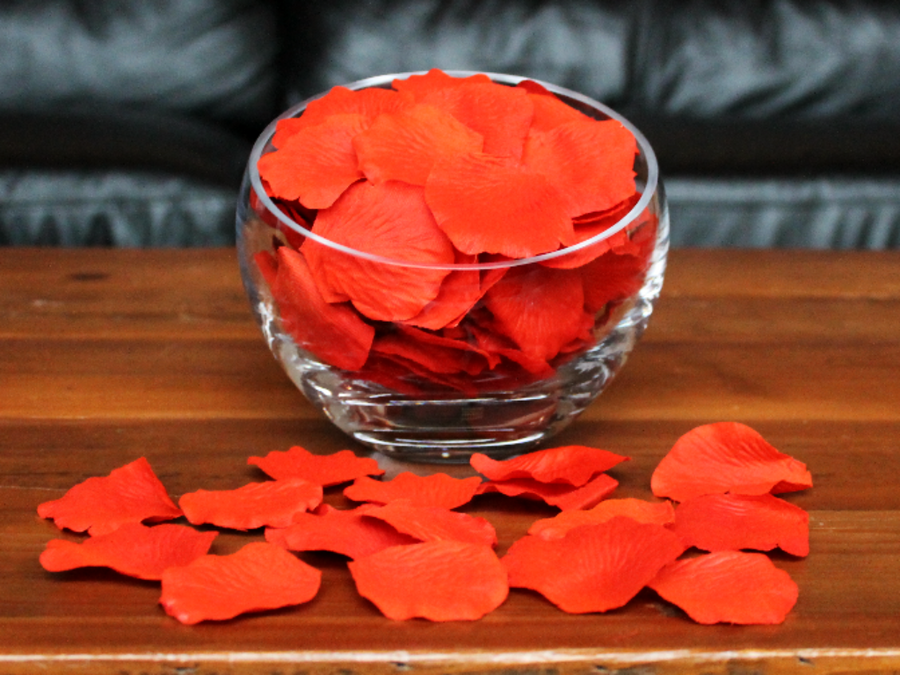 Silk online rose petals