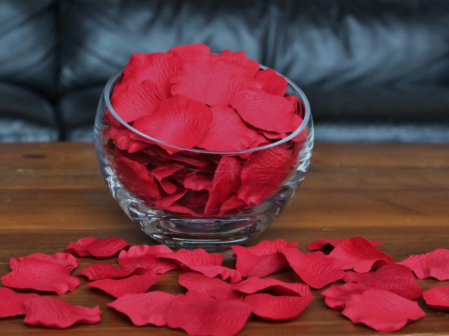 Red Silk Rose Petals, Value Pack 1000 Petals