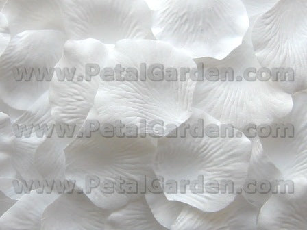 Floating White Silk Rose Petals, 100 petals